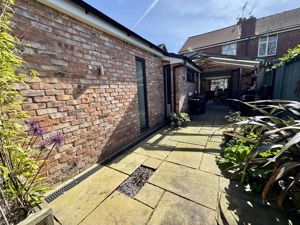 Outdoor Living- click for photo gallery